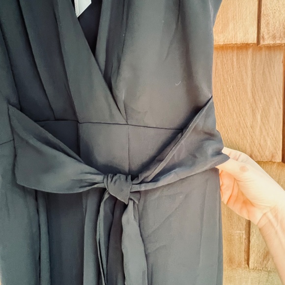 Antonio Melani Evelyn V-Neck Sleeveless Wrap Jumpsuit - Picture 9 of 14